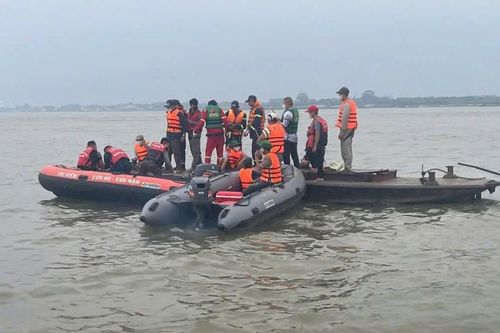 Tìm thấy thêm nạn nhân vụ chìm tàu trên sông ở Phú Thọ