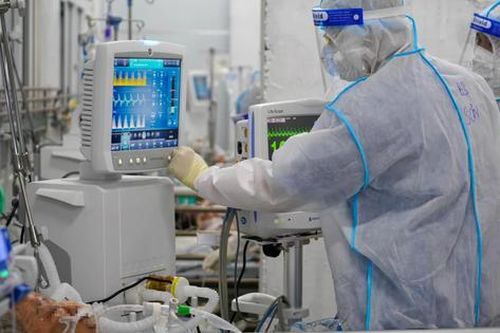 Tiêu chuẩn bác sĩ tuyến cuối từ thực tế tuyển dụng chuyên ngành đặc thù