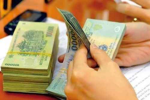 Khẩn trương trình Nghị định điều chỉnh lương cơ sở, chuẩn bị cải cách tiền lương
