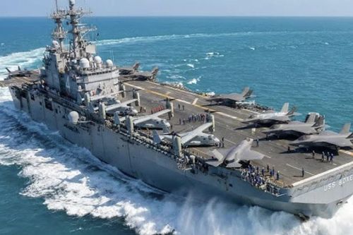 Mỹ triển khai nhóm tác chiến đổ bộ tấn công USS Boxer với 4.000 lính thủy đánh bộ tới Trung Đông