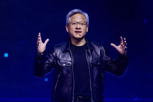 CEO Nvidia gây chú ý