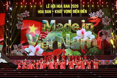 Lễ hội Hoa Ban- điểm đến hấp dẫn trên bản đồ du lịch quốc gia và quốc tế