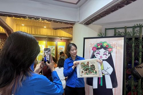 Hơn 500 đoàn viên, thanh niên trải nghiệm không gian di sản trong chuỗi kỷ niệm Ngày thành lập Đoàn