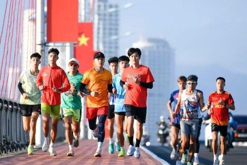 Du lịch Thể thao: 'Làn sóng mới' nâng tầm kinh tế biển Việt Nam từ Chiến lược Quốc gia đến Thực thi tại Khánh Hòa