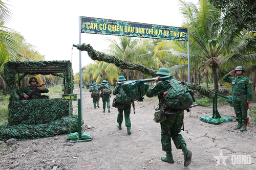 Bộ đội Biên phòng tỉnh An Giang luyện tập chuyển trạng thái sẵn sàng chiến đấu