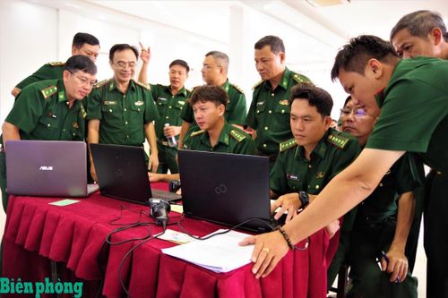 Bộ đội Biên phòng thành phố Hồ Chí Minh tập huấn phần mềm số hóa các loại sổ nghiệp vụ cửa khẩu