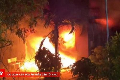 Cháy nhà kho thiệt hại hàng trăm triệu đồng