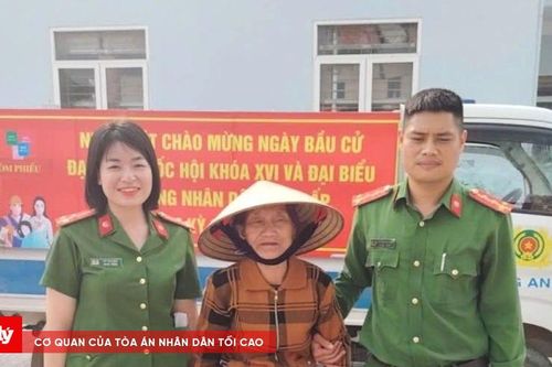 Giúp cụ bà đi lạc trở về nhà an toàn