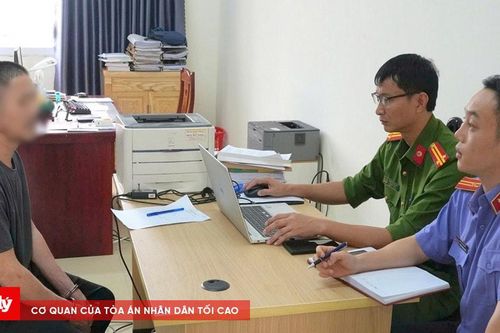 Khởi tố đối tượng dùng búa tấn công CSGT