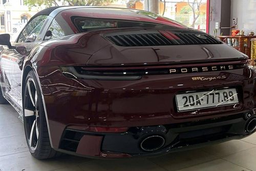 Đại gia Thái Nguyên tậu Porsche 911 giá hơn 16 tỷ, gắn biển đẹp giá 70 triệu