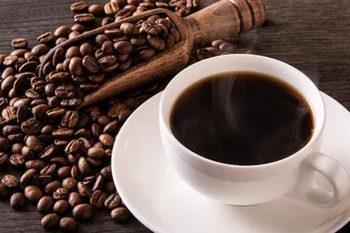 Bác sĩ về thần kinh chia sẻ một quy tắc khi uống cà phê tốt cho não bộ