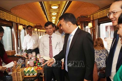 Khai thác tối đa di sản trên Đoàn tàu 'Hành trình kết nối di sản Miền Trung'