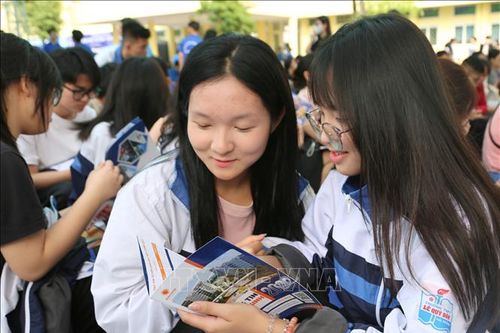 Bảo đảm quyền học tập, lựa chọn nghề của học sinh khi hướng nghiệp và phân luồng