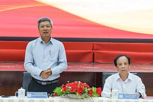Tăng cường cơ chế 'đặt hàng' các nhiệm vụ KHCN với đại học có hơn 800 Tiến sĩ