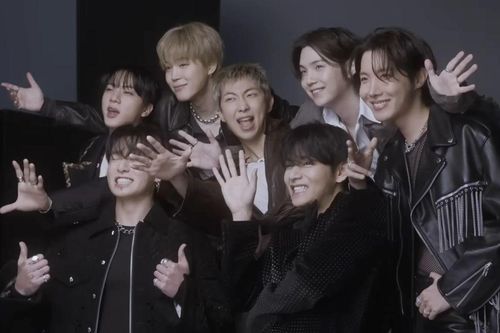 Jin bị 'ra rìa' trong album trở lại của BTS, cộng đồng fan thất vọng