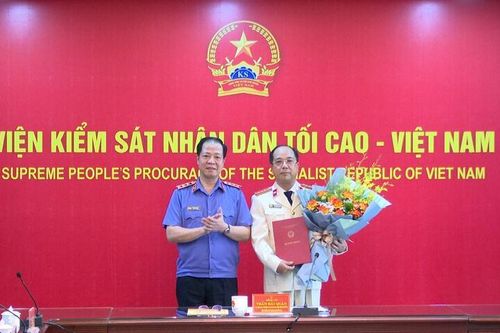 Bổ nhiệm nhà báo Nguyễn Mạnh Hưng giữ chức Phó Tổng Biên tập Báo Bảo vệ Pháp luật