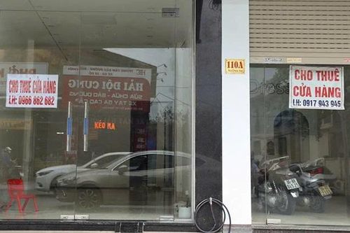 Nhiều mặt bằng 'đất vàng' treo biển cho thuê dài ngày