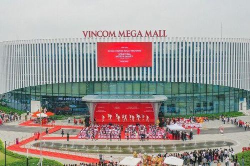 Vincom Retail đặt mục tiêu thu hơn 10.000 tỷ đồng năm 2026, giữ lại hơn 1 tỷ USD lợi nhuận chưa phân phối
