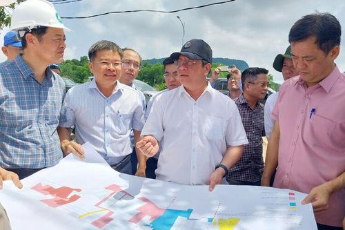 Chủ tịch UBND tỉnh An Giang Hồ Văn Mừng kiểm tra công trình, dự án phục vụ Hội nghị cấp cao APEC 2027