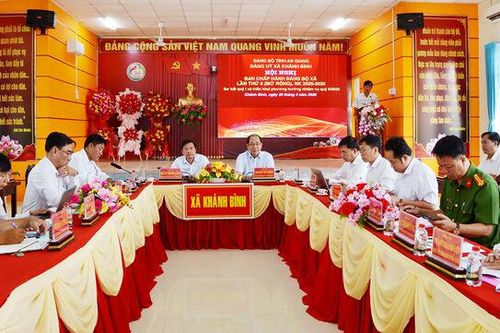 Hội nghị Ban Chấp hành Đảng bộ xã Khánh Bình lần thứ 8 (mở rộng), nhiệm kỳ 2025 - 2030