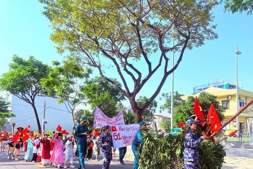 Bồi dưỡng tình yêu Tổ quốc cho trẻ thơ