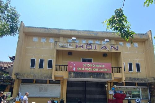 Tái thiết cơ sở điện ảnh phía Nam