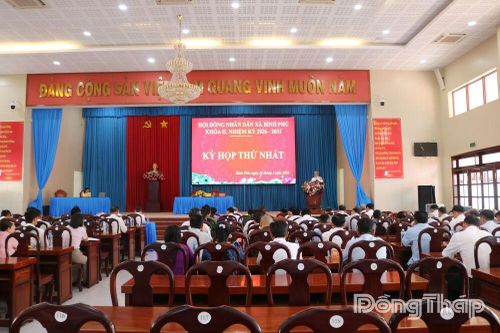 Đồng chí Nguyễn Văn Tám tái đắc cử chức danh Chủ tịch HĐND xã Bình Phú khóa II