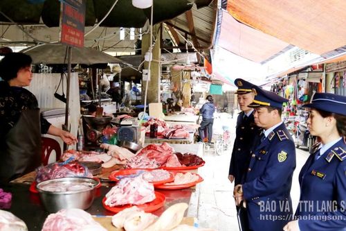 Kiểm soát, bình ổn thị trường