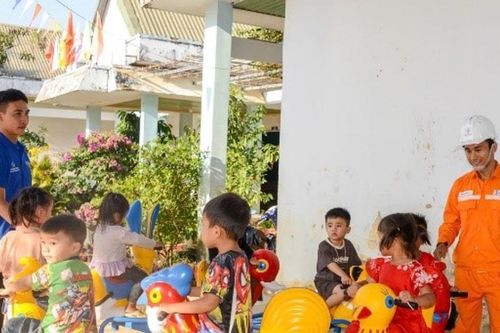 Tuổi trẻ Công ty Thủy điện Đồng Nai lan tỏa yêu thương, gắn kết cộng đồng