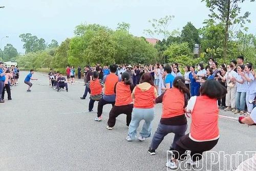 Hội thao Bệnh viện Sản Nhi tỉnh Phú Thọ chào mừng 95 năm Ngày thành lập Đoàn TNCS Hồ Chí Minh