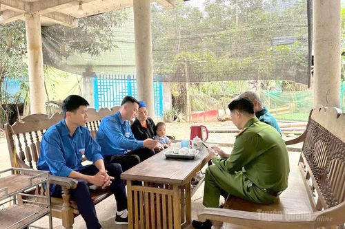 Xung kích chuyển đổi số