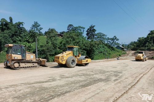 Đẩy nhanh tiến độ Dự án đường Bắc Kạn - hồ Ba Bể - Na Hang