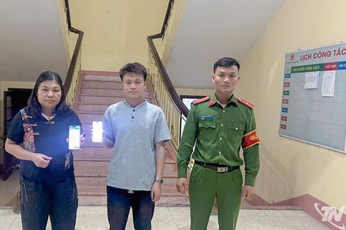 Hỗ trợ người dân trả lại 35 triệu đồng cho người nước ngoài chuyển khoản nhầm