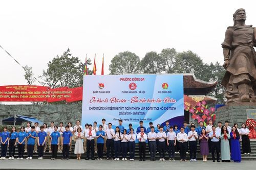 Tự hào là đội viên, tiến bước lên Đoàn