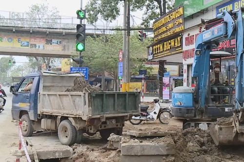 Xã Vĩnh Thanh đẩy nhanh tiến độ thi công cải tạo vỉa hè