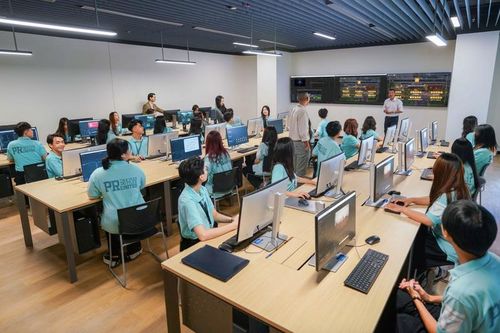 13 trường đại học Việt Nam có ngành lọt top thế giới