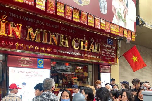 Bảo Tín Minh Châu mở cửa trở lại, giao dịch diễn ra ổn định và khá sôi động