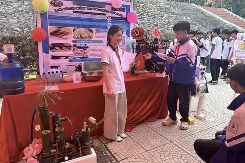 Trường THPT Canh Tân tổ chức Ngày đoàn viên và Ngày hội STEM