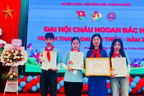 Cô giáo, cán bộ Đoàn 9X 'truyền lửa' từ những điều giản dị