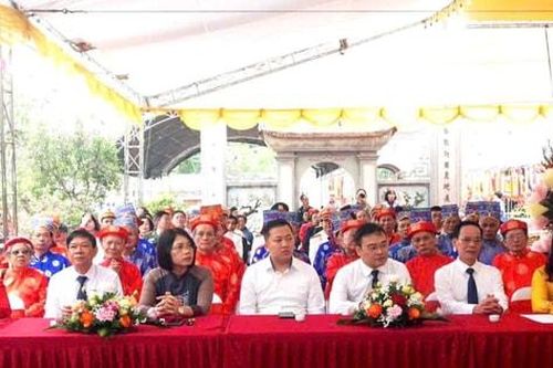 Phường Việt Hưng: Khai mạc Lễ hội truyền thống làng Kim Quan và Quán Tình năm 2026