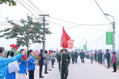 Tuổi trẻ xã Minh Châu lan tỏa tinh thần đổi mới, xung kích trong kỷ nguyên số