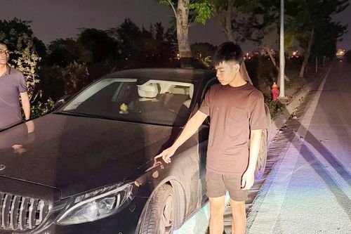 Đóng clip cùng Youtuber, lấy chìa khóa phụ để trộm xe