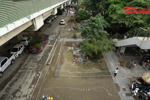 Giải tỏa hàng loạt bãi xe tự phát 'bủa vây' metro Cát Linh - Hà Đông