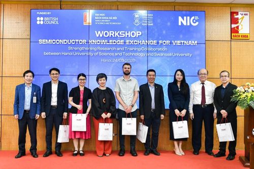 FPT đề xuất 3 hướng phát triển nhân lực bán dẫn tại hội thảo quốc tế