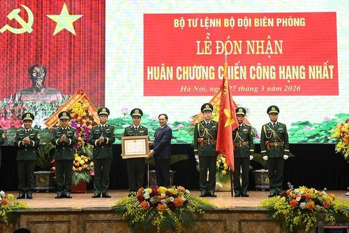 Bộ Tư lệnh Bộ đội Biên phòng tổng kết cao điểm phòng chống tội phạm, đón nhận Huân chương Chiến công