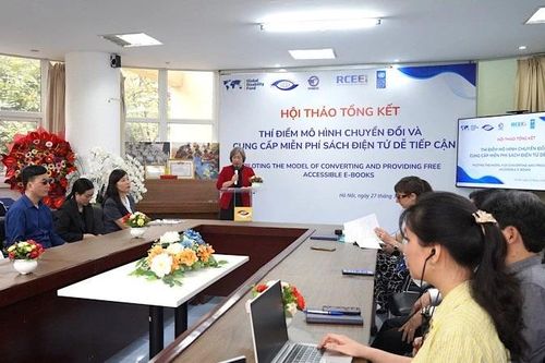 Chuyển đổi và cung cấp sách giáo khoa điện tử dễ tiếp cận cho học sinh khuyết tật chữ in