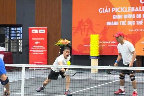 Hơn 300 vận động viên tham gia Giải pickleball kỷ niệm 80 năm Ngày Thể thao Việt Nam