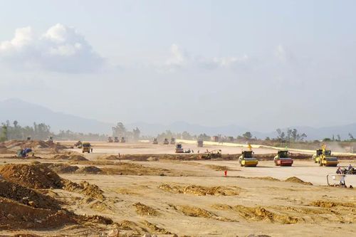 Kiểm soát chặt việc bù giá nhiên liệu tại dự án sân bay Phù Cát