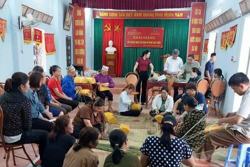Phú Thọ giao các xã, phường giải quyết việc làm cho hơn 51.000 lao động