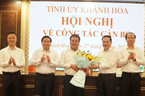 Ông Trần Phong được bầu làm Bí thư Tỉnh ủy Khánh Hòa